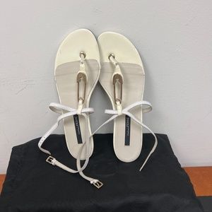 White straps sandals by Giaccomo Ferré